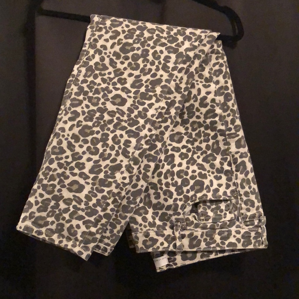 LOFT Cheetah/Leopard Skinny Jeans